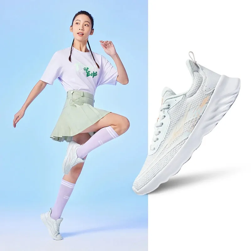 Hongxing Erke Mesh Surface Breathable Women's Type Soft Sole Sneakers