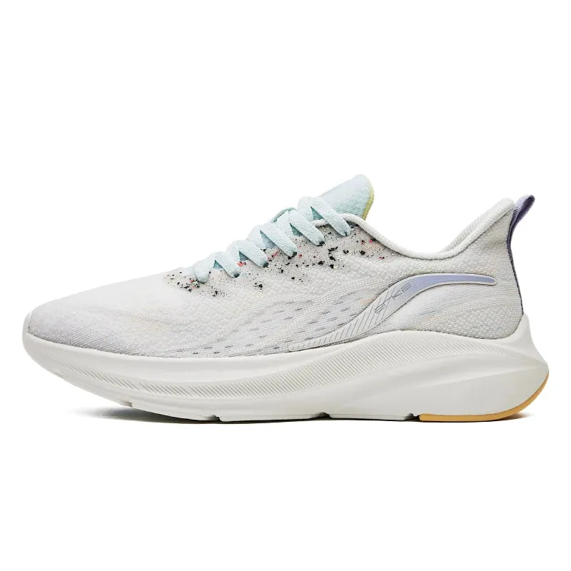 Hongxing Erke Mesh Surface Breathable Women's Type Soft Sole Sneakers