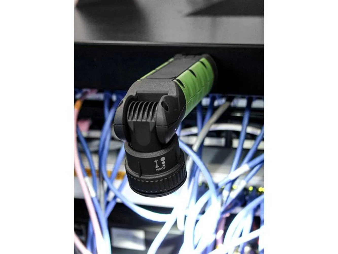 Lighthouse T100zr Rechargable Zoom Lamp